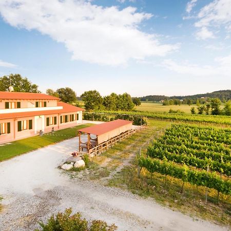 Agriturismo Cascina Roveri Монцамбано Экстерьер фото